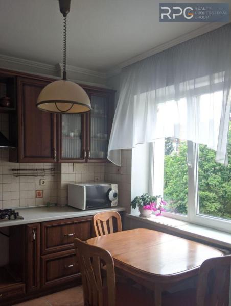 Продам 3-кімнатну квартиру