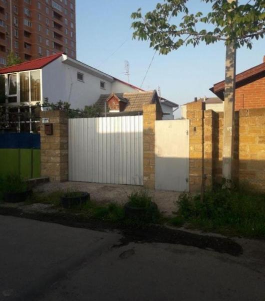 Продам частина будинку