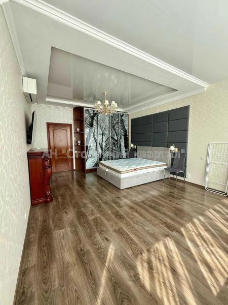 Продам 2-комнатную квартиру, ЖК RiverStone