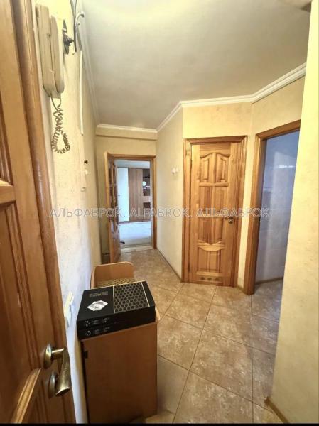 Продам 1-кімнатну квартиру