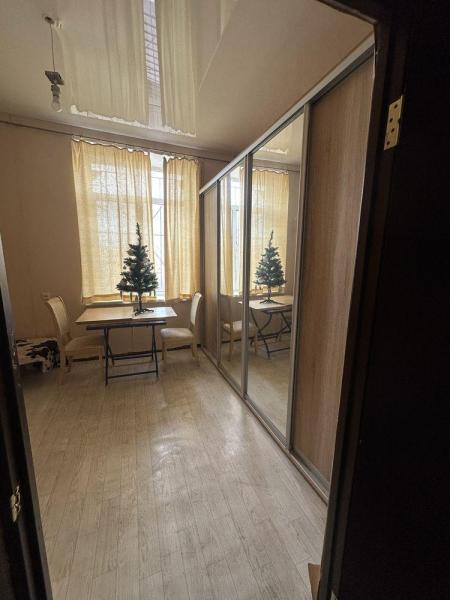 Продам 1-кімнатну квартиру