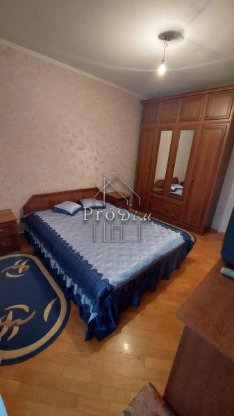 Продам 3-кімнатну квартиру