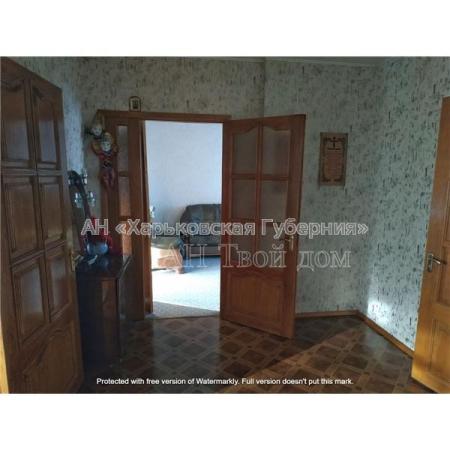 Продам 4-комнатную квартиру