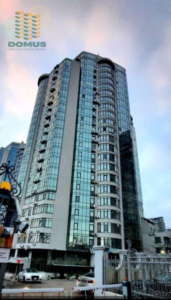 Продам 3-кімнатну квартиру, ЖК «Гагарін Плаза 1»