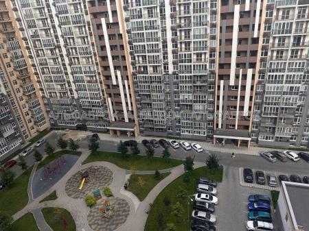 Продам 2-комнатную квартиру, ЖК Хрустальные источники