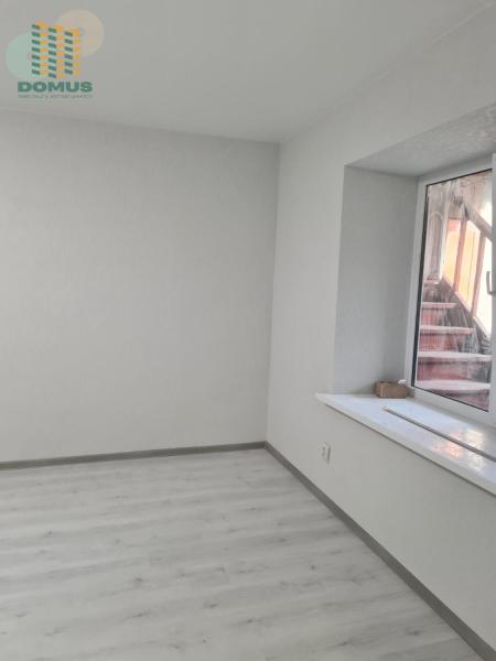 Продам 2-кімнатну квартиру