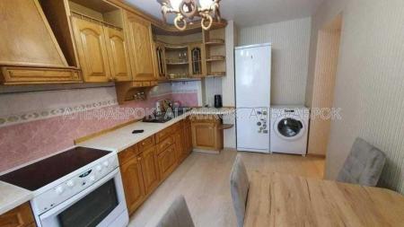 Продам 3-кімнатну квартиру