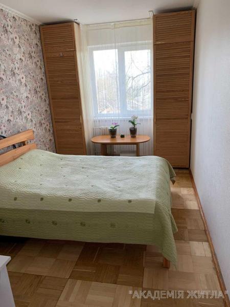 Продам 3-комнатную квартиру