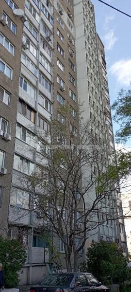 Продам 3-кімнатну квартиру