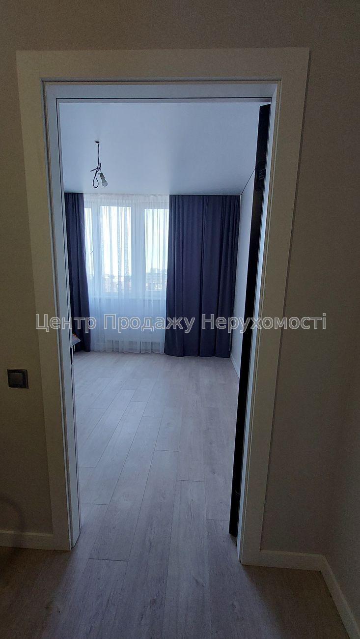 Фото Продаж квартири у Києві, 3 кімнати, 10/25 поверх, 80 м²19