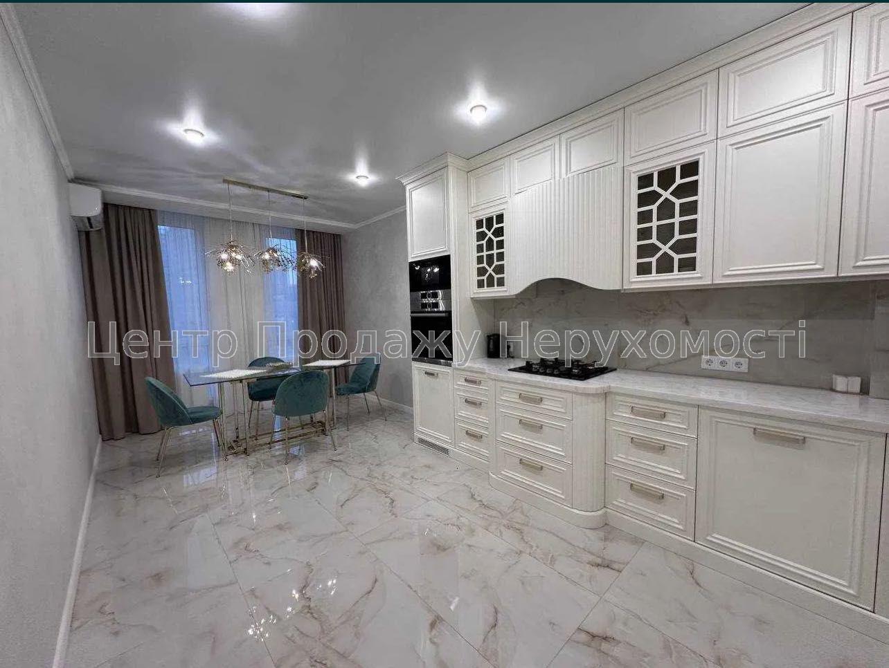 Фото Продаж 3-кімнатної квартири в ЖК Riviera Riverside, Київ1