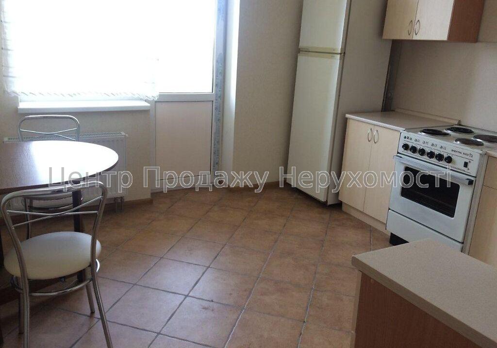 Фото Продаж квартири в ЖК Сосновий бір, Київ4