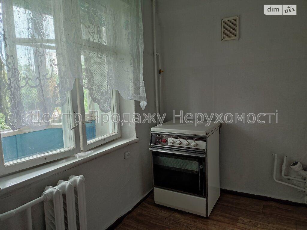 Фото Продам 1-к квартиру на 4 поверсі, бульвар Жюля Верна4