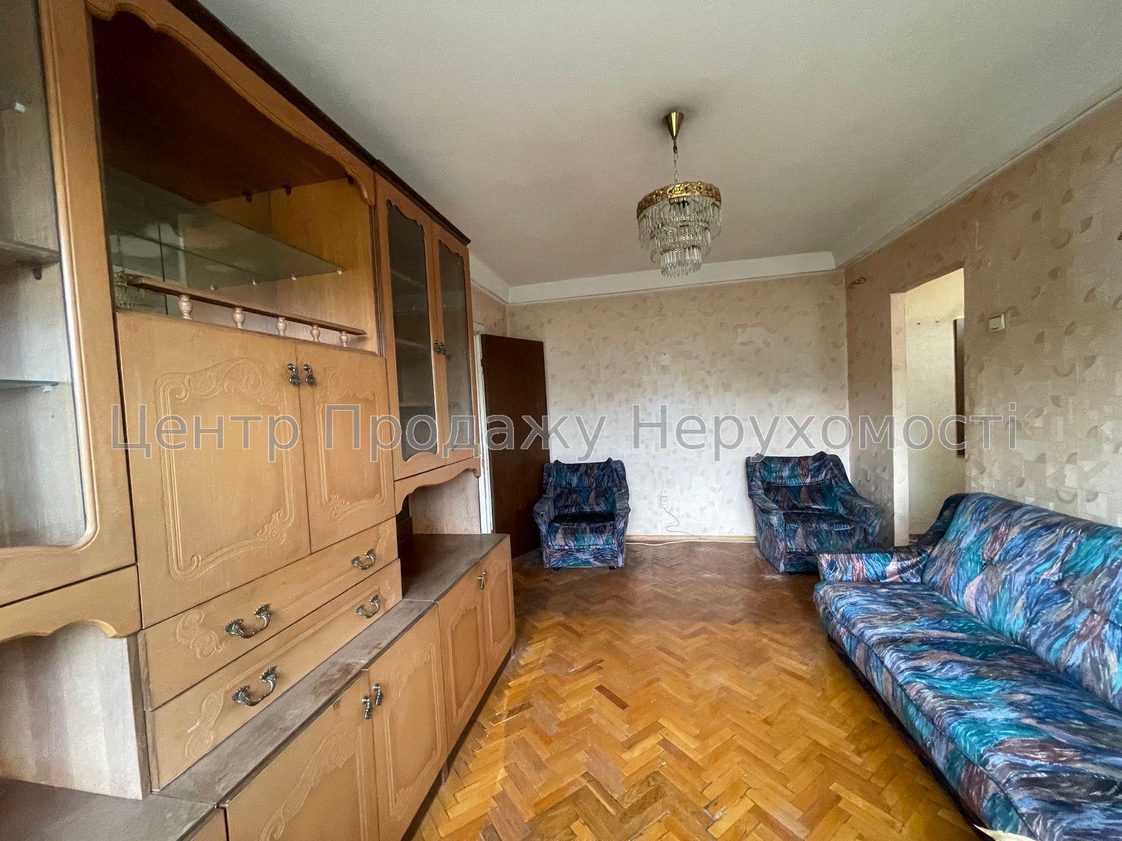 Фото Продам 2-к.квартиру з видом на парк, до метро 15 хв.пішки4