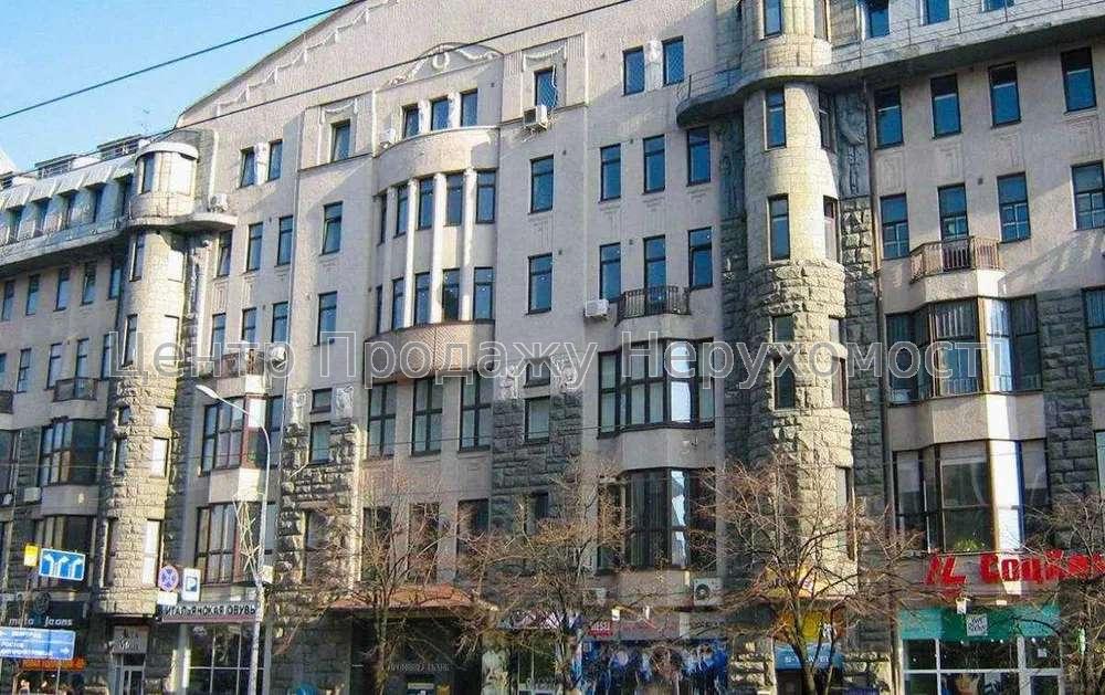 Фото Продам будівлю в центрі міста, Павлівська площа1