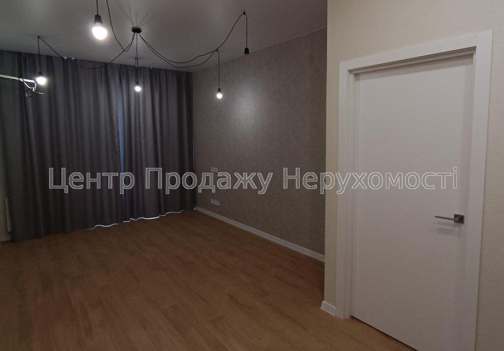 Фото Продаж 1-кімнатної квартири в ЖК Нова Англія, 14/16 пов., 41/13.10/14.17