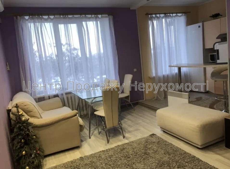 Фото Продам 3к квартиру у центрі міста6