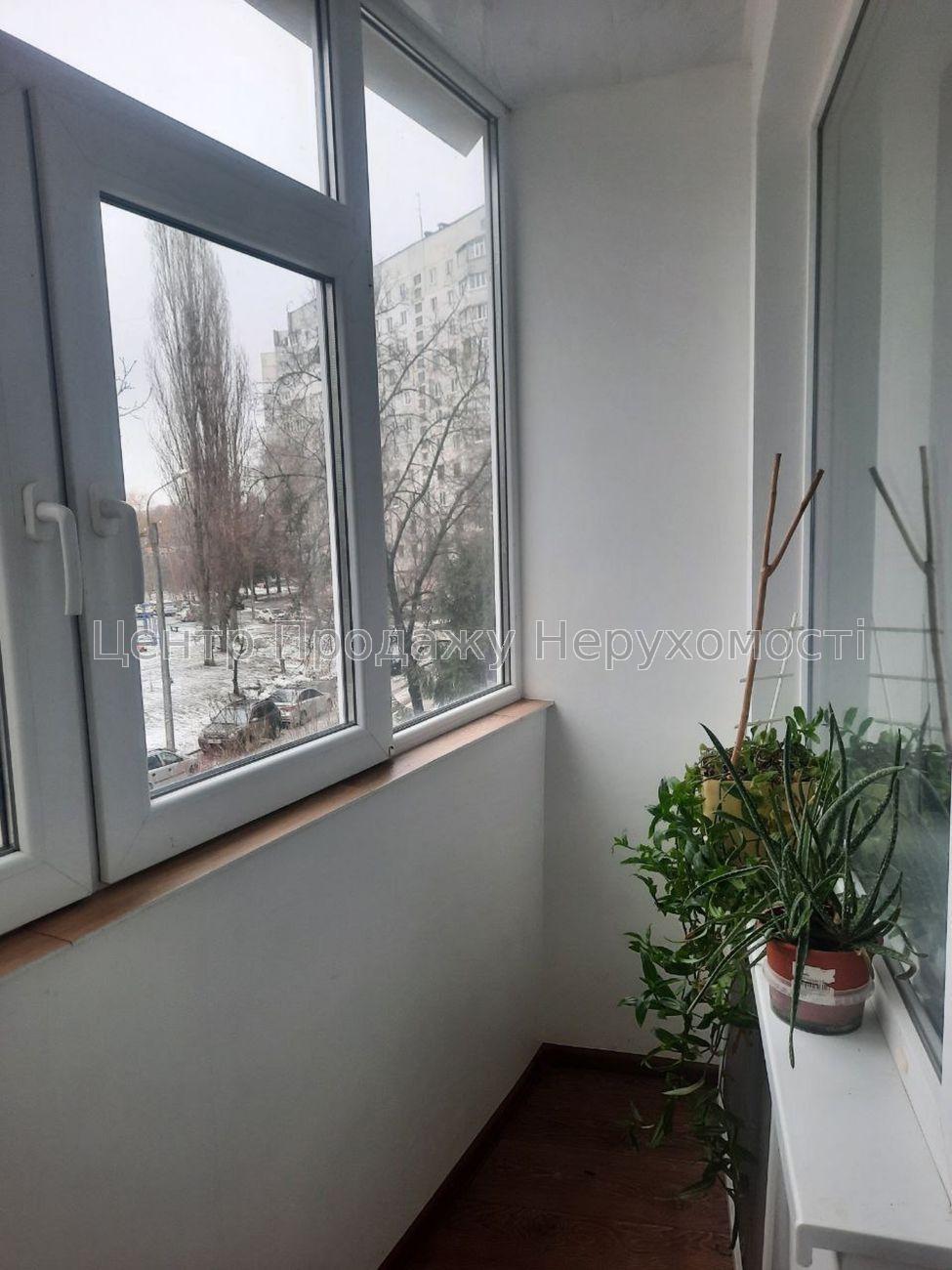 Фото G8 Продам 3 к квартиру, пл. 62 м2, 3/12 эт. пр. Людвига Свободы, 469