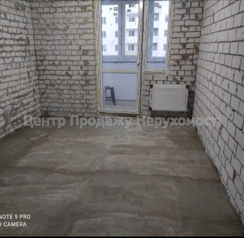 Фото Продаж 2-кімнатної квартири в ЖК 