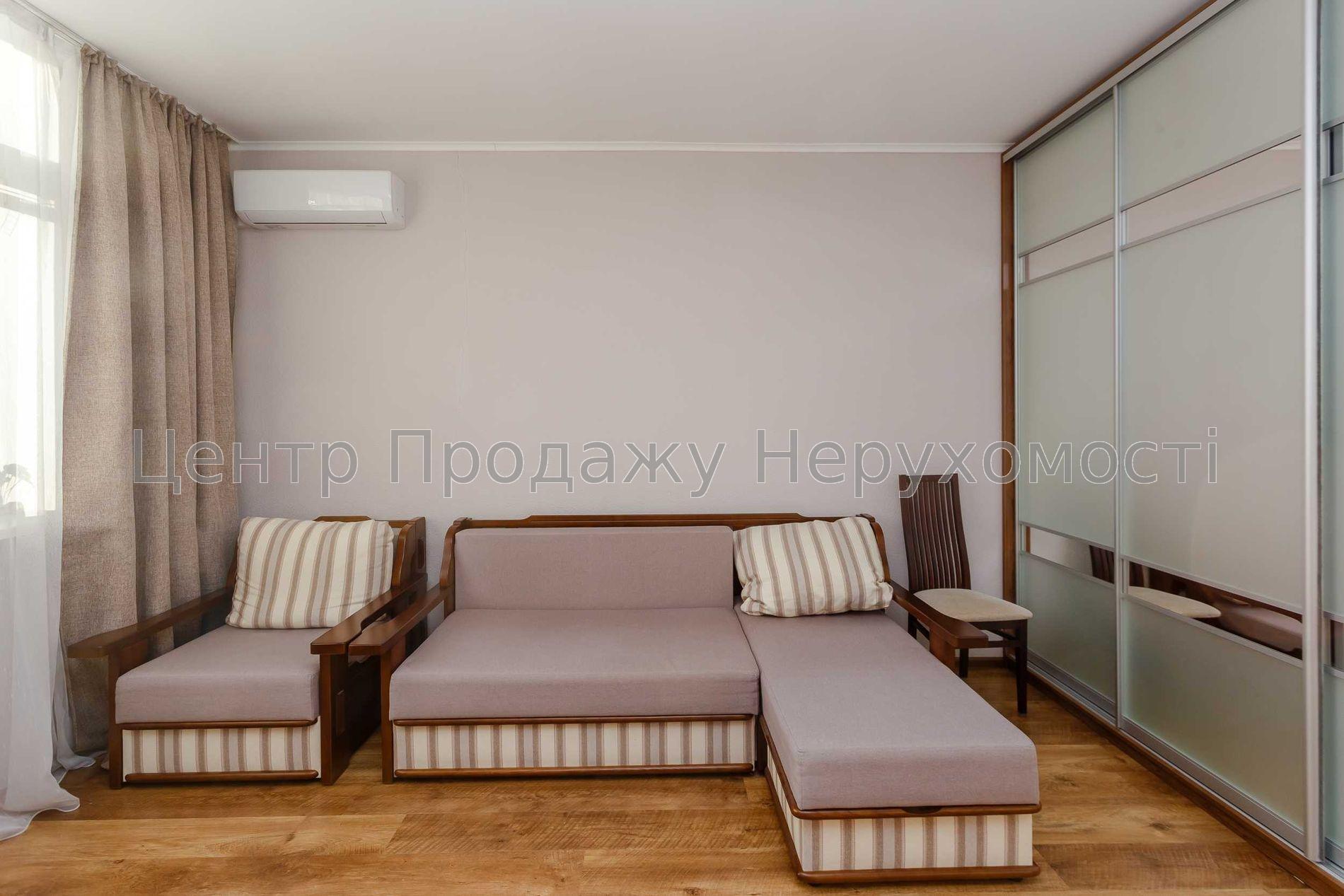 Фото Продаж квартири в ЖК Паркові озера, Київ3