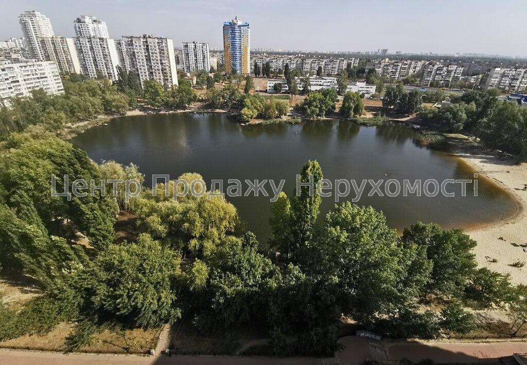 Фото Продам квартиру 3 кімнати у Києві1