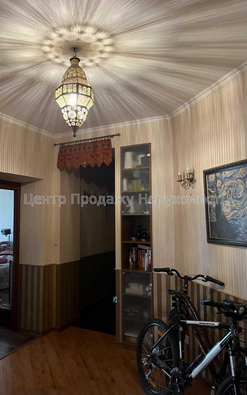 Фото Продаж 3-кімнатної квартири в Києві16