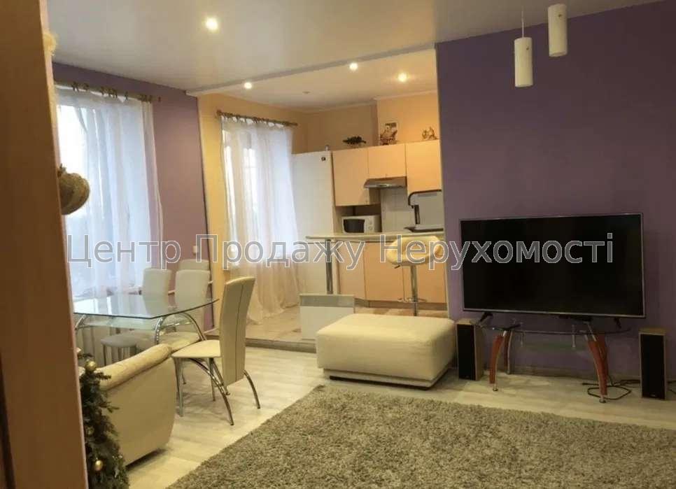 Фото Продам 3к квартиру у центрі міста3