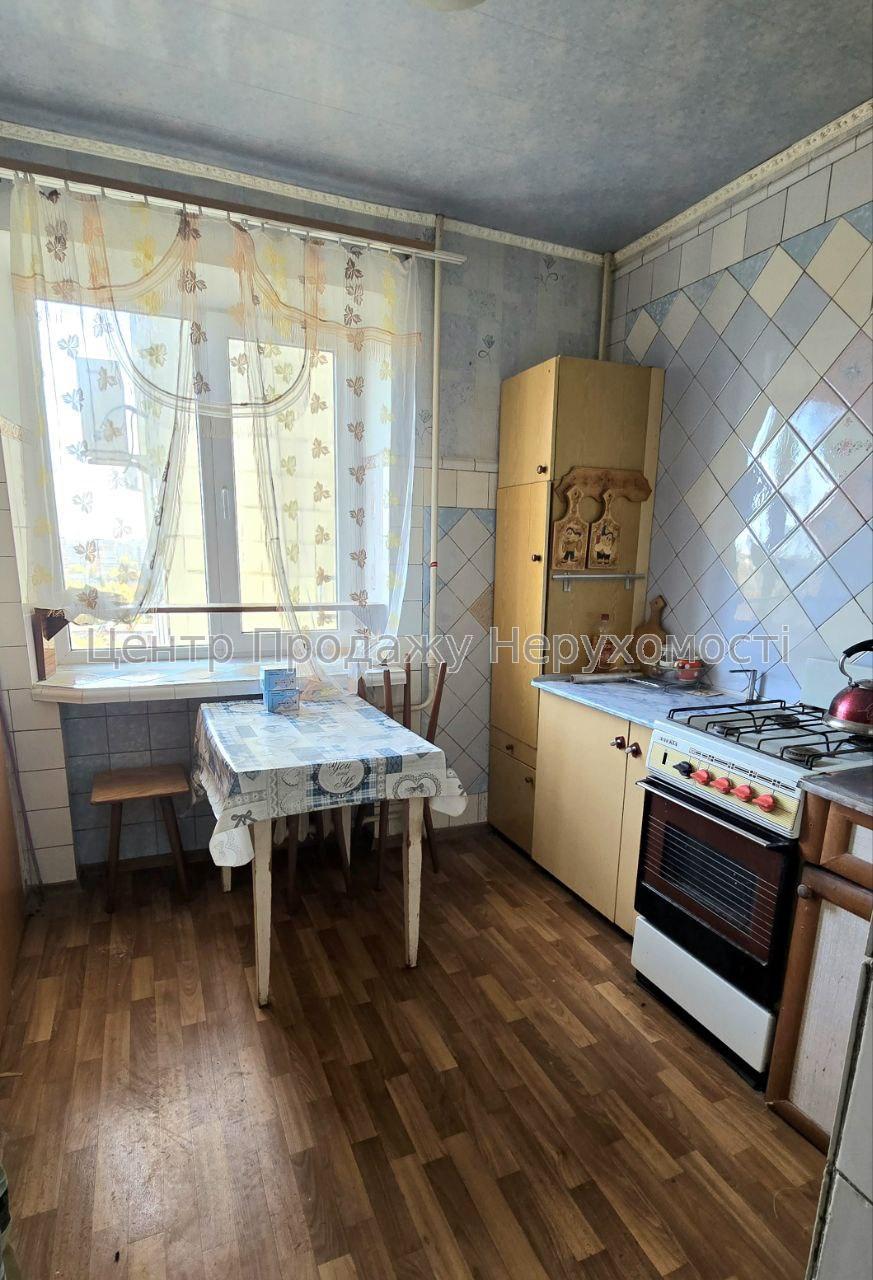 Фото Продам 2к квартиру біля метро 23 Серпня1