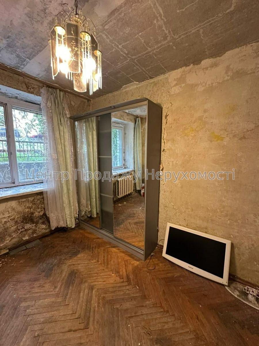 Фото Продам 1-кімнатну кв. біля метро Дорогожичі4