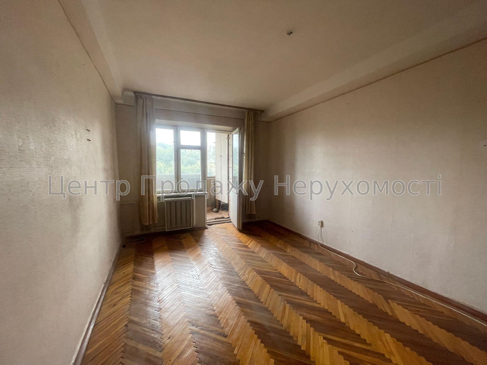 Фото Продам 2-к.квартиру з видом на парк, до метро 15 хв.пішки6