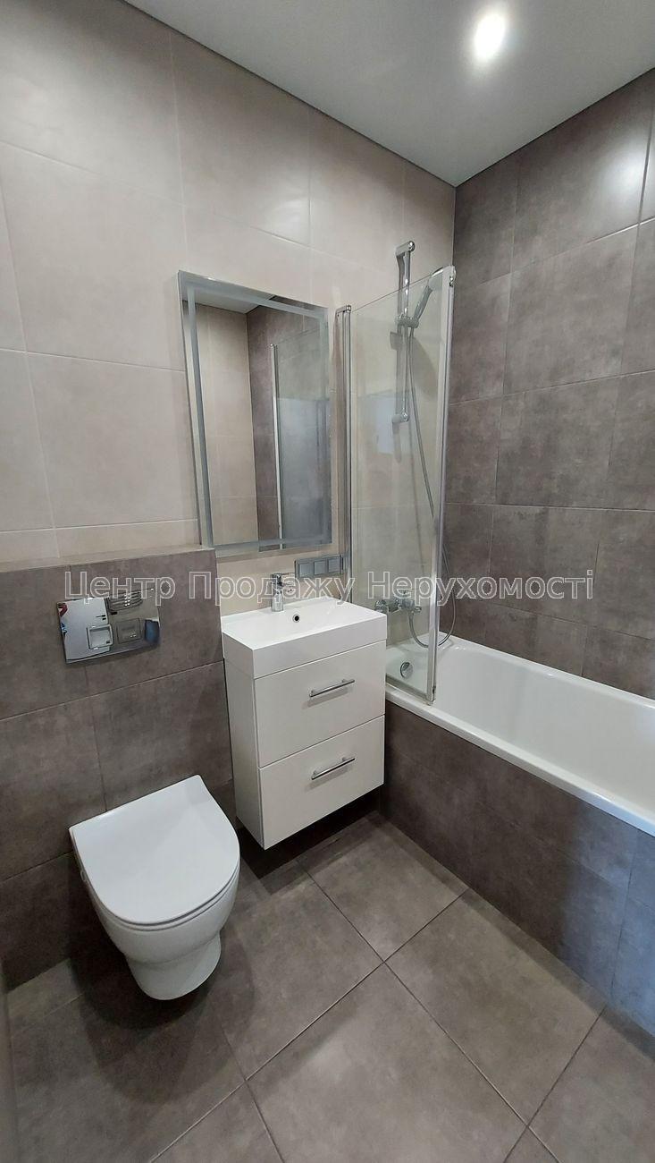 Фото Продаж квартири у Києві, 3 кімнати, 10/25 поверх, 80 м²17