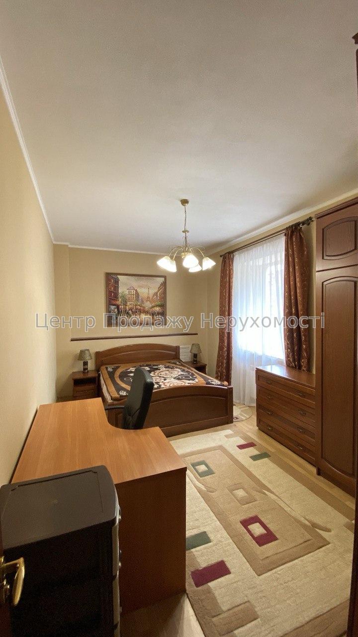 Фото Продам 3-к квартиру в центрі, вул.Алчевських7