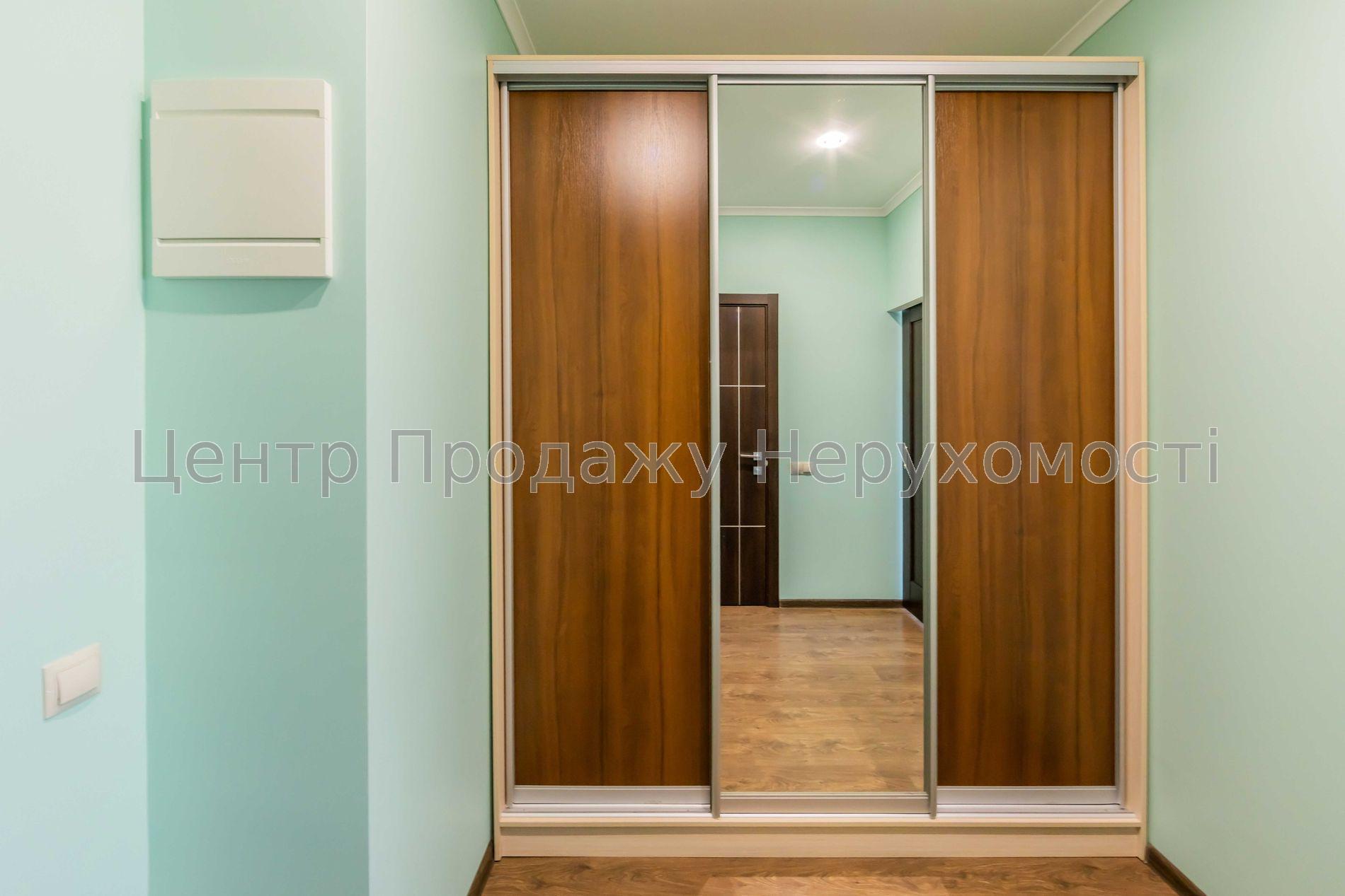 Фото Продаж 1к квартири-студії41