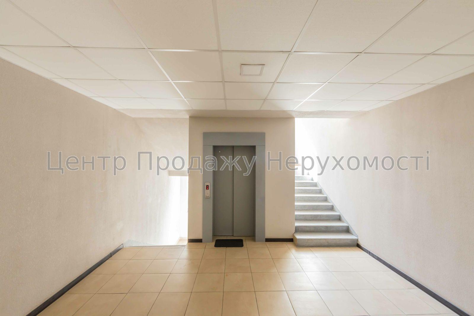 Фото Продаж 1к квартири-студії18