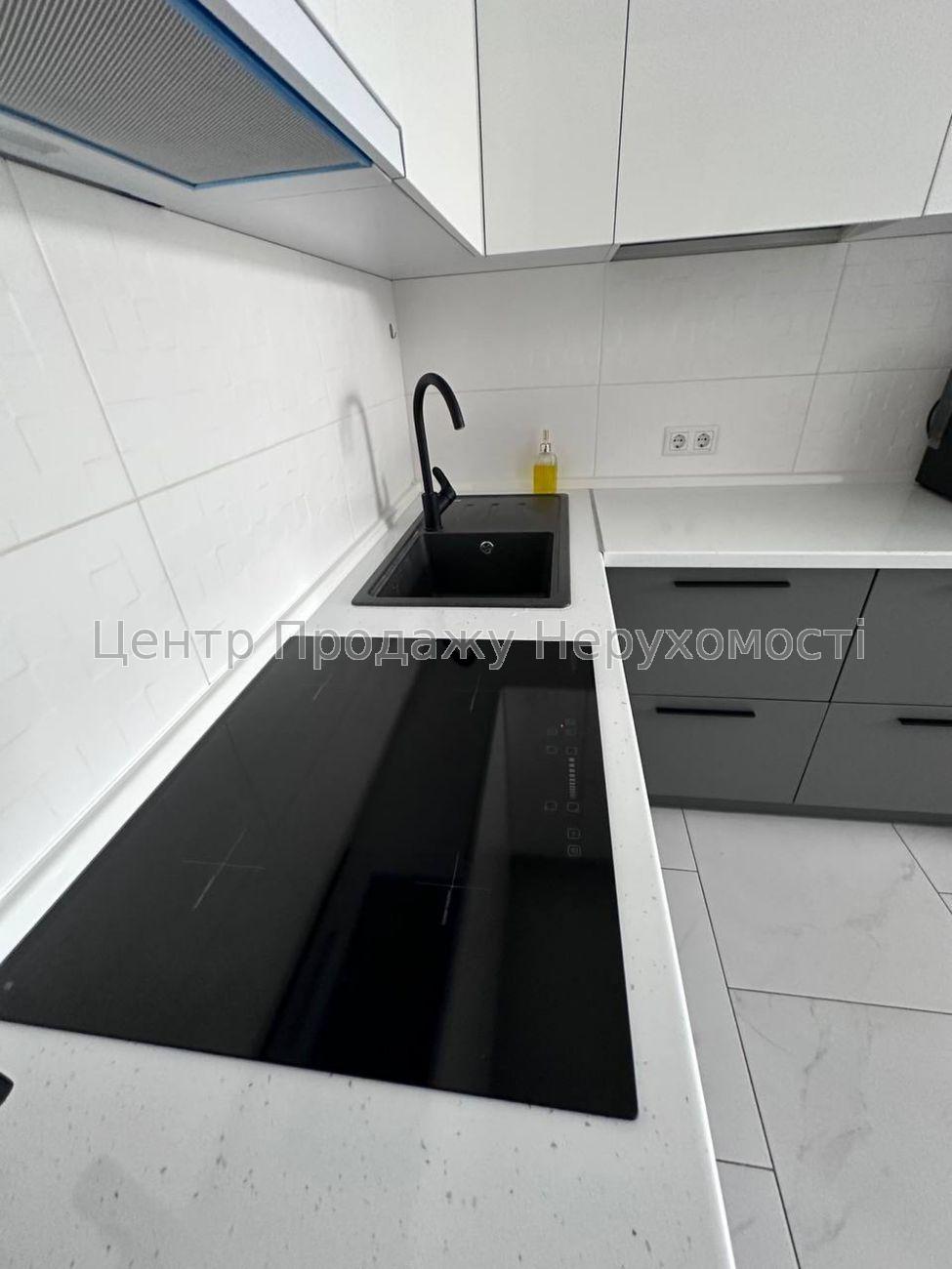 Фото Продам 1-кімнатну квартиру, 33 м², 2/5 пов., Київ7