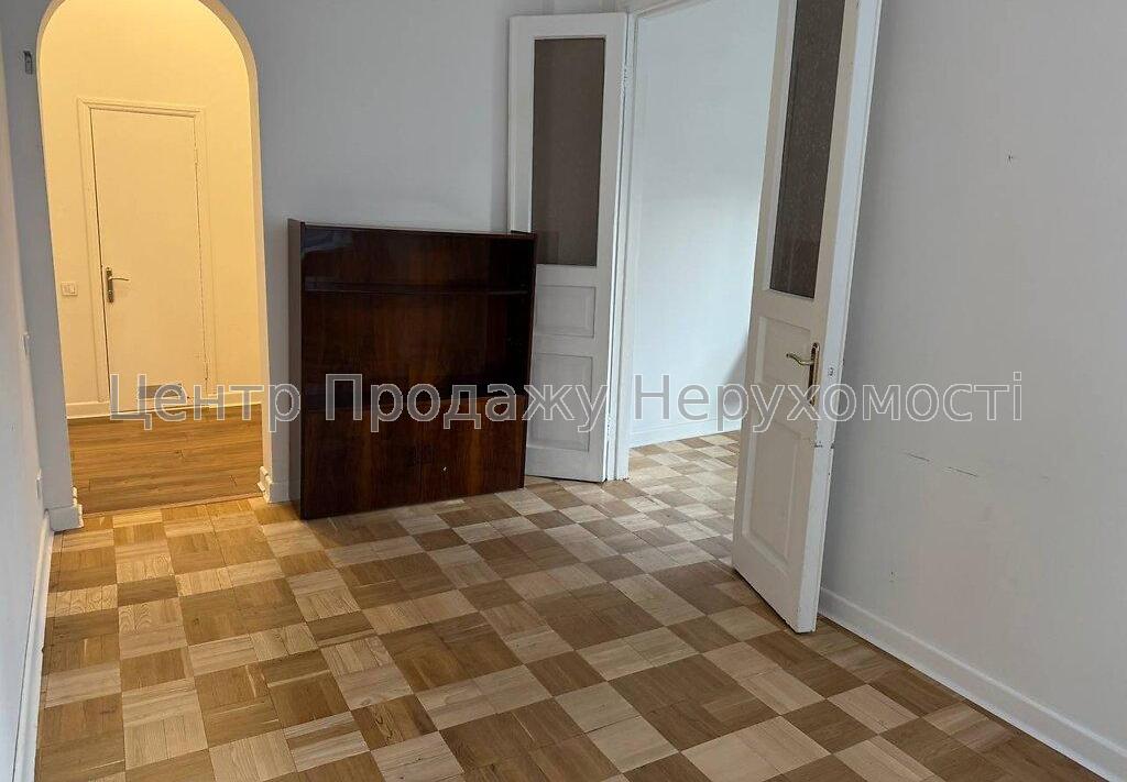 Фото Продається 2-кімнатна квартира, 3/4 поверх, 50 м², Київ3