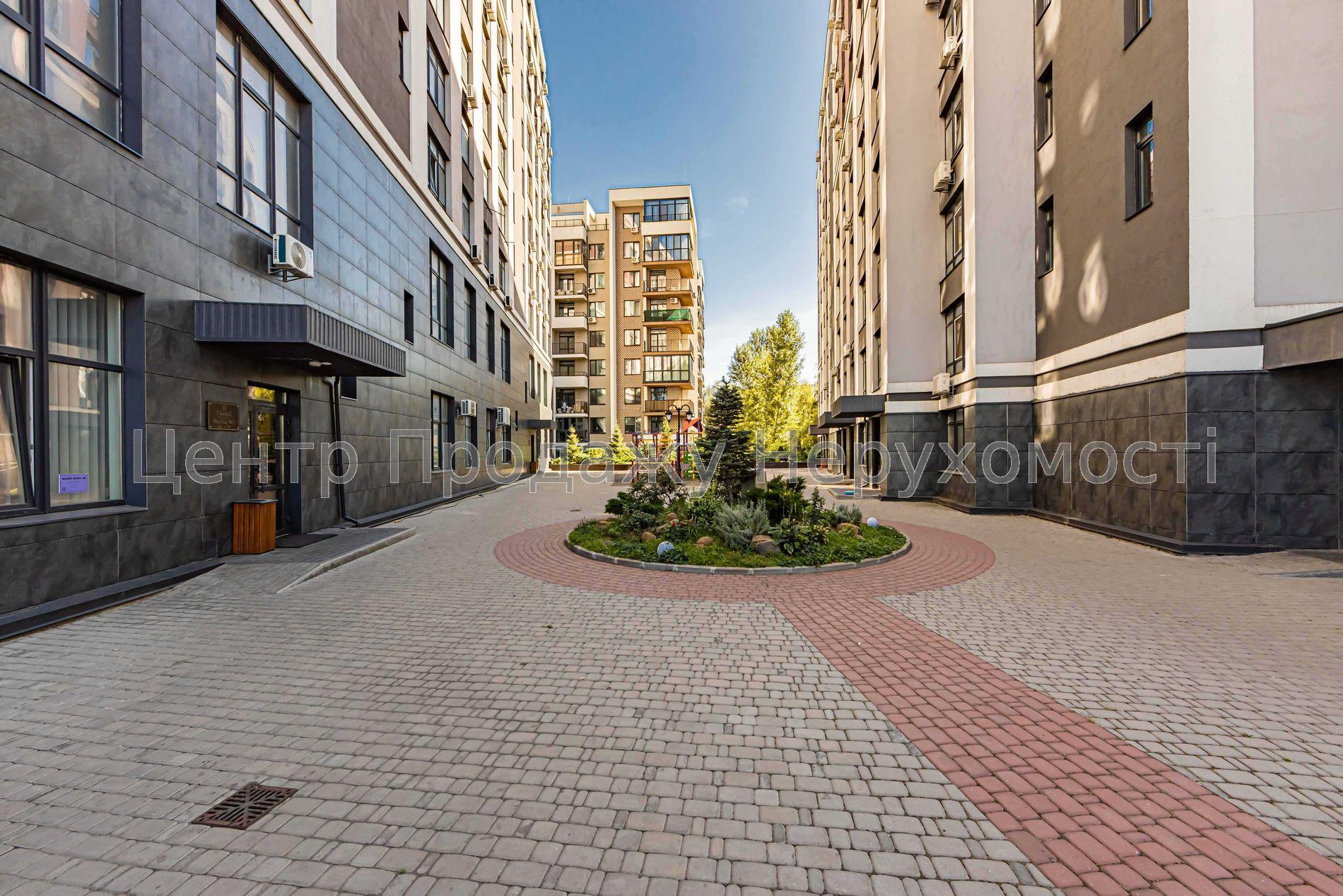 Фото Продаж 1к квартири-студії44