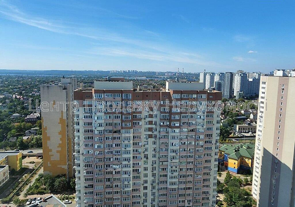 Фото Продаж 3-кімнатної квартири в Києві11