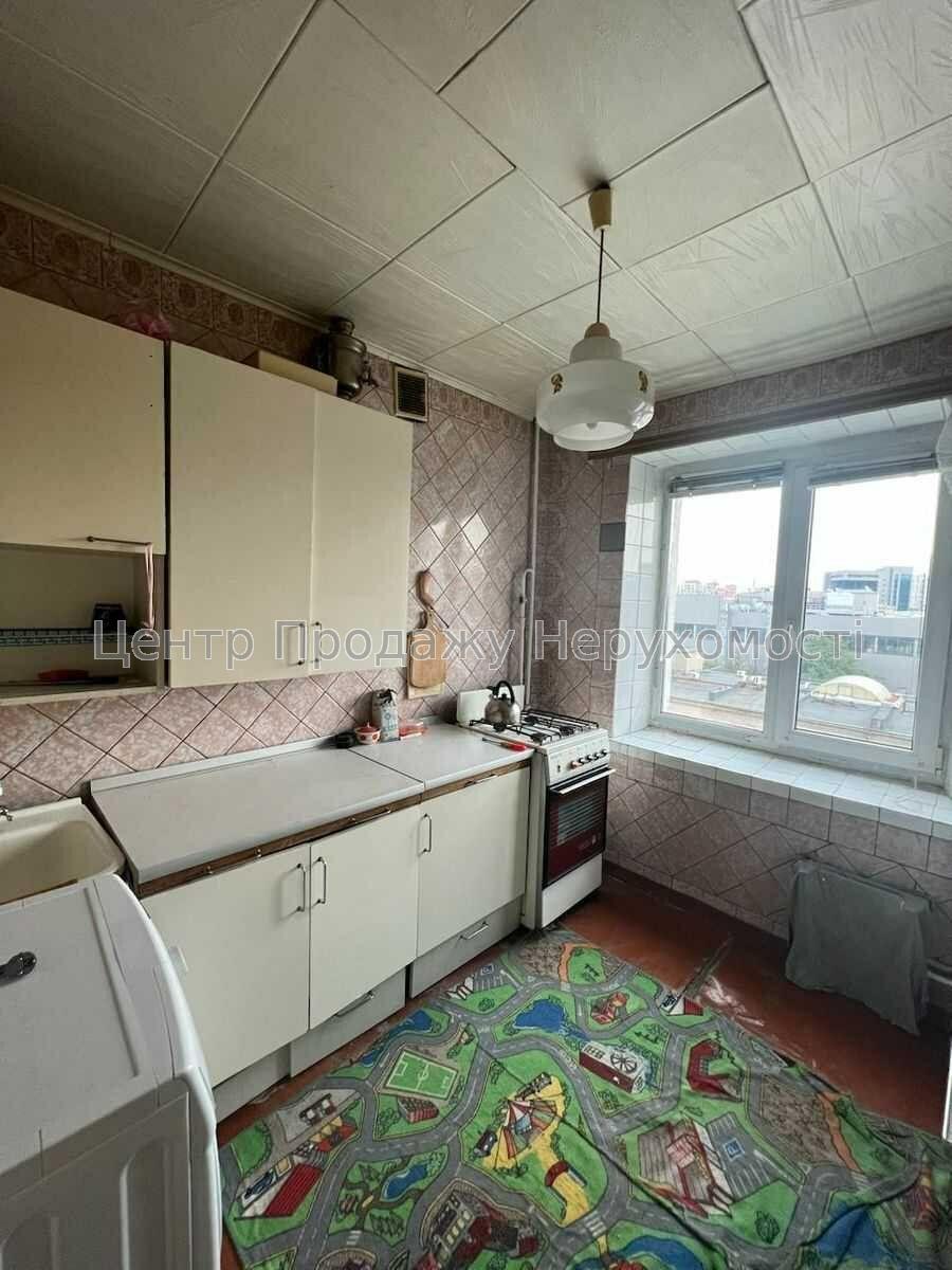 Фото Продаж 2к квартири, 8/9 пов., Харків.5