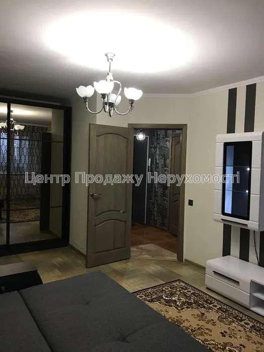 Фото Продаж 1к квартири вул.Морозова7