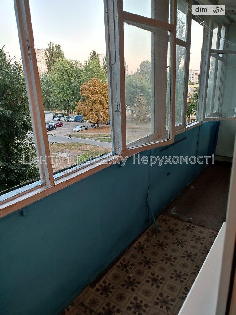 Фото Продам 1-к квартиру на 4 поверсі, бульвар Жюля Верна13