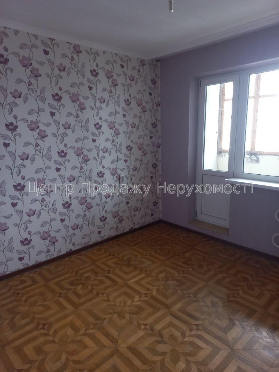 Фото Продам 3к квартиру Роганский жилмассив6