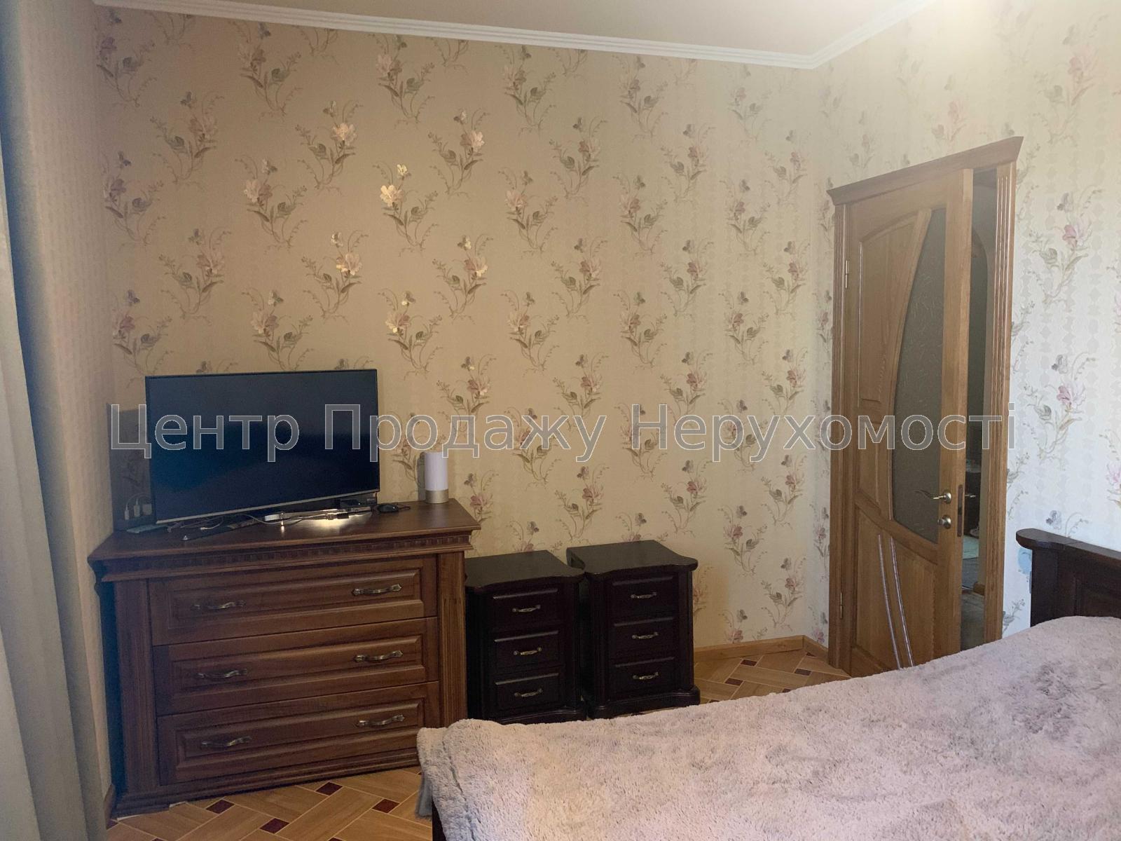 Фото Продам 3 к. квартиру сталинка с кап. ремонтом10