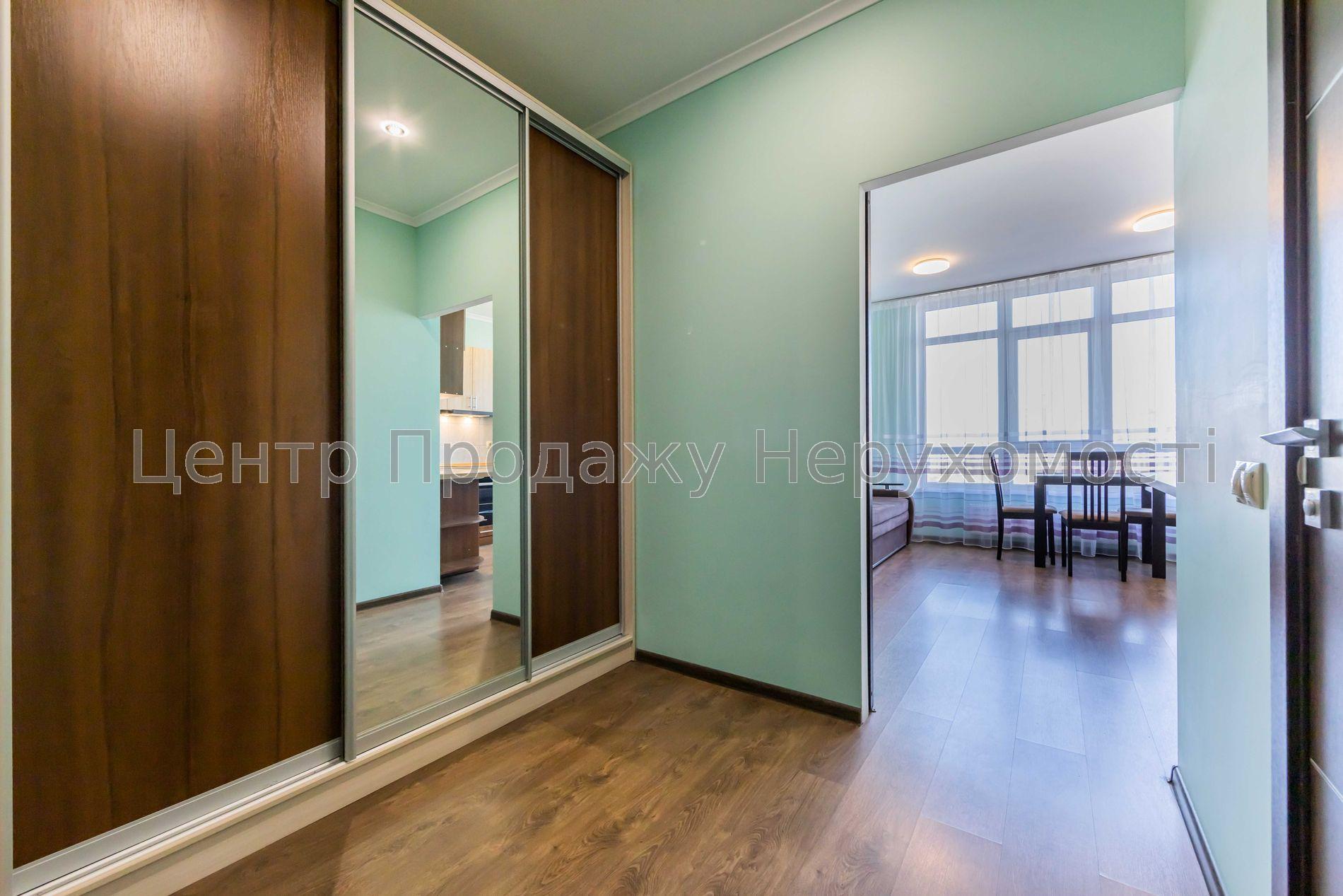 Фото Продаж 1к квартири-студії42