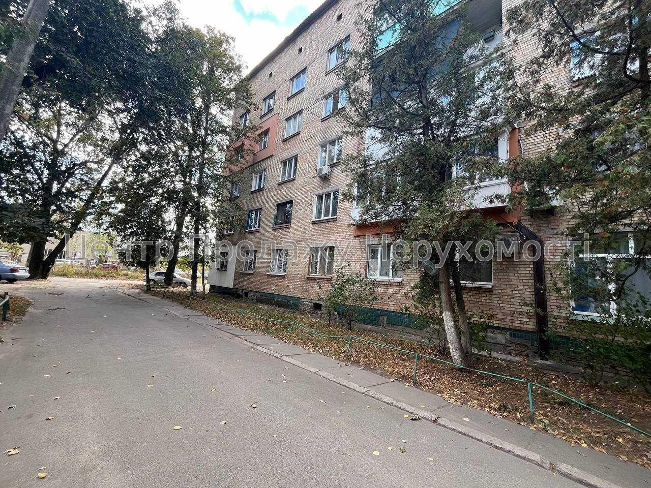 Фото Продається кімната в гуртожитку2