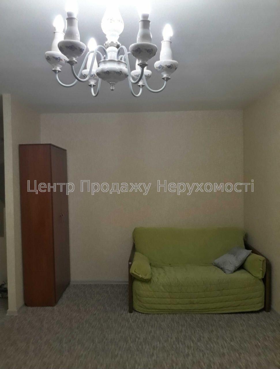 Фото Продам 1-к квартиру, метро 23 Серпня3