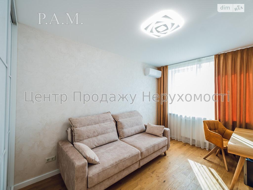 Фото Продаж 3-х кім кв17