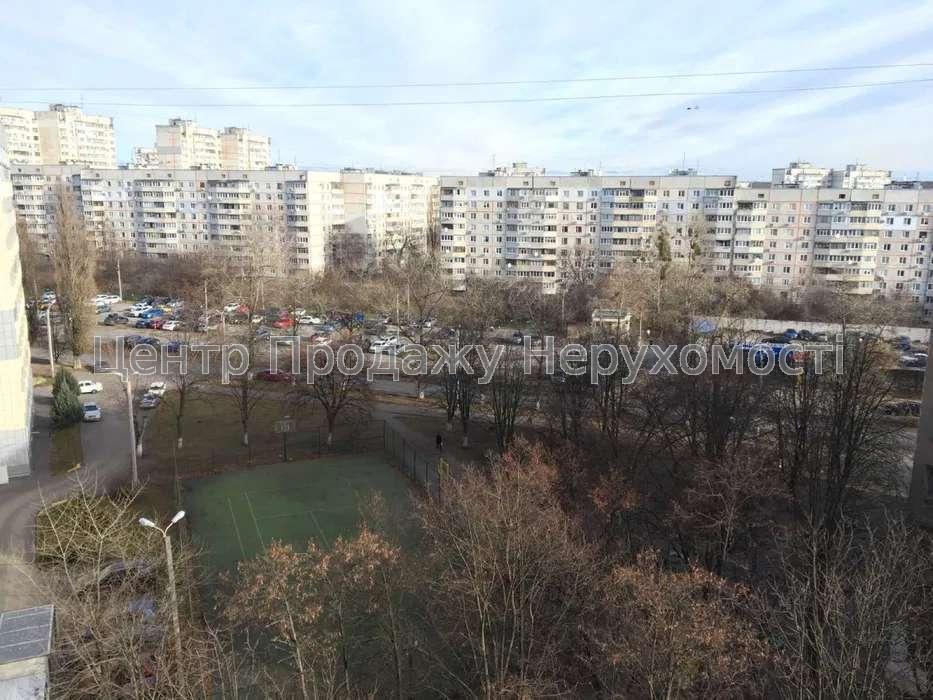 Фото Продам 2 кімнатна квартира Олексіївка ЖК Дует, метро Олексіївська2