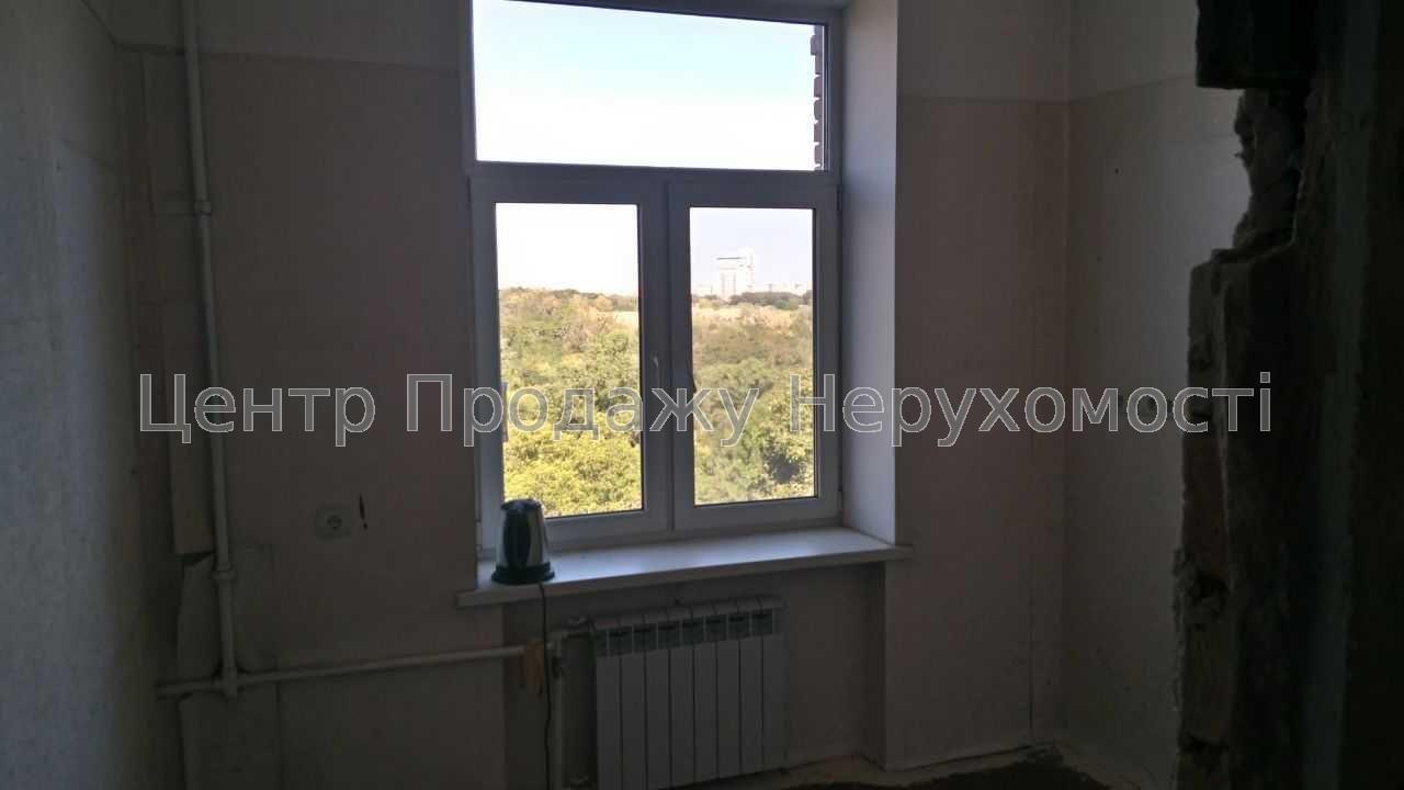 Фото Продаж квартири у Києві, 4 кімнати, 5/5 поверх, 87 м²11