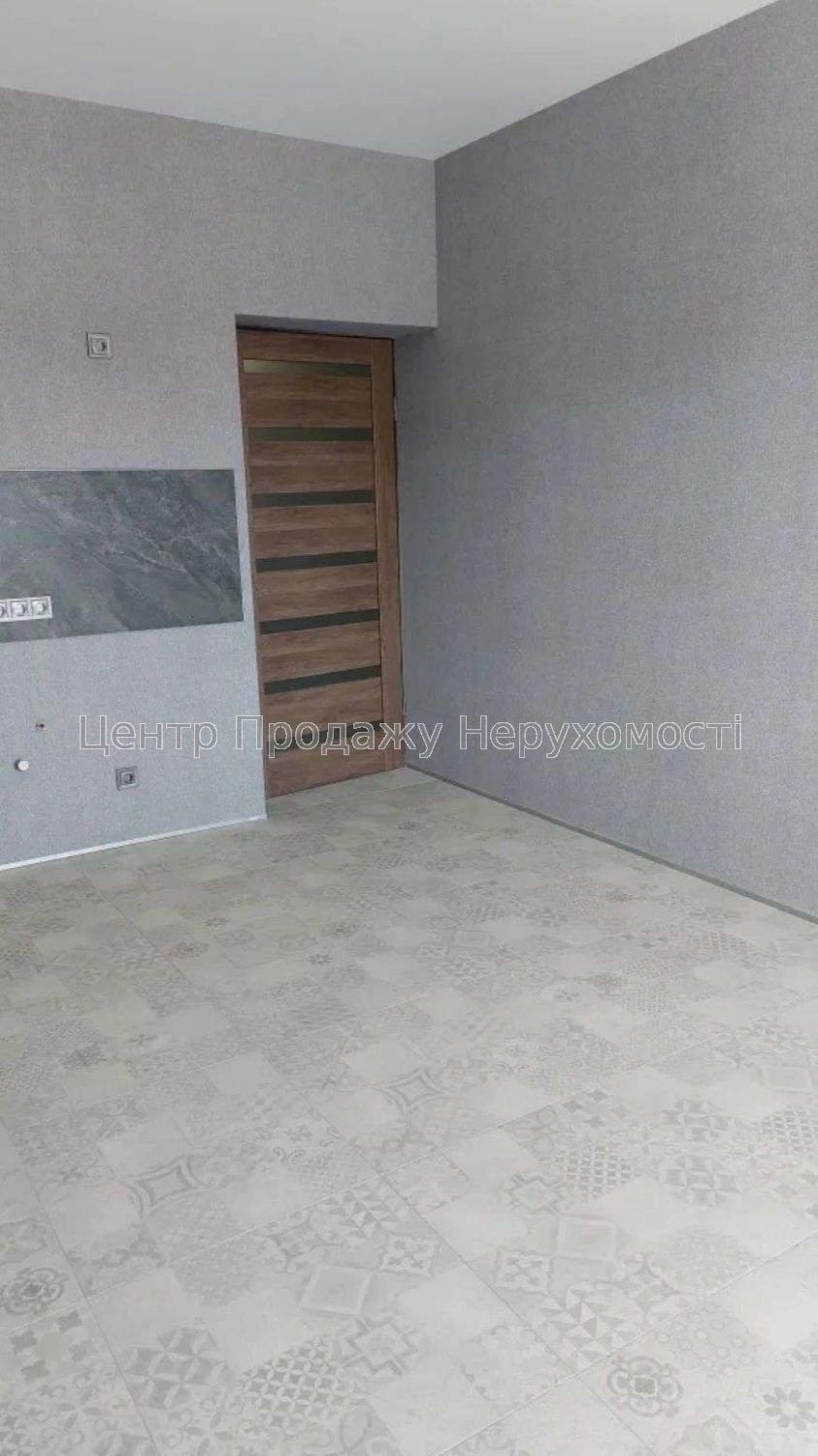 Фото G8 Продається  двостороння квартира , 51 м2, з ремонтом . Перемоги 8614